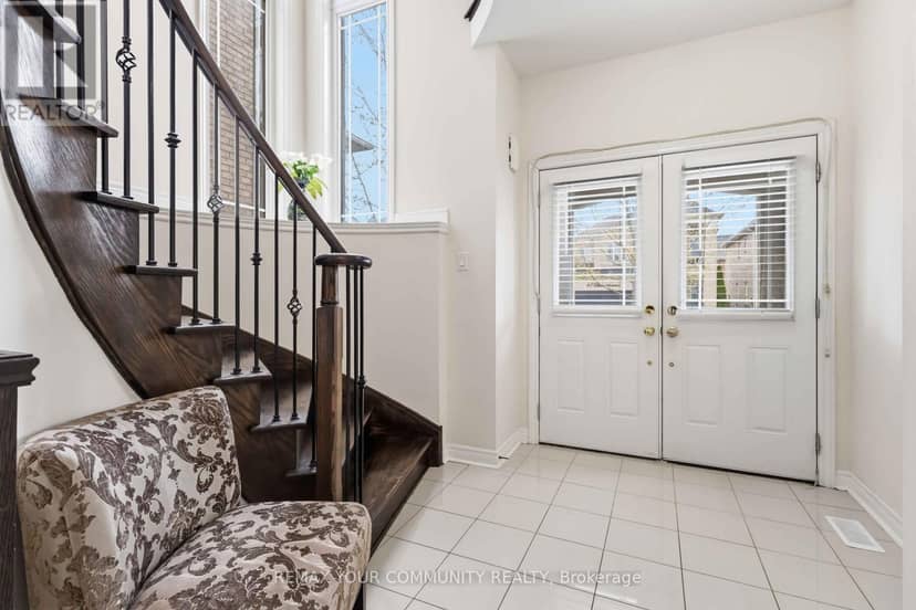 28 Cater Avenue — photo 6 of 40