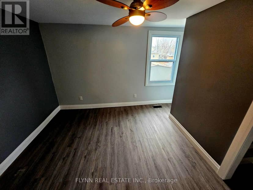 24 Empire Street — photo 3 of 37