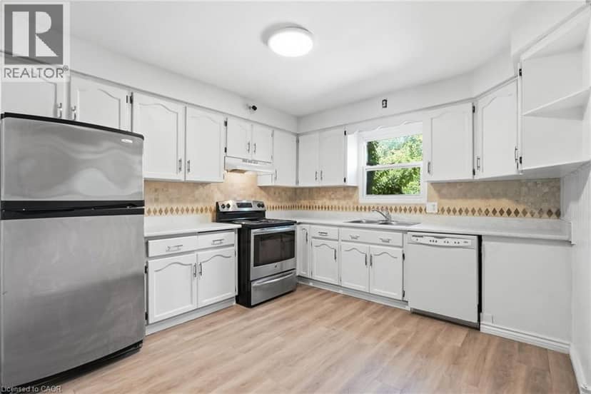 41 BARNESDALE Avenue N — photo 12 of 25