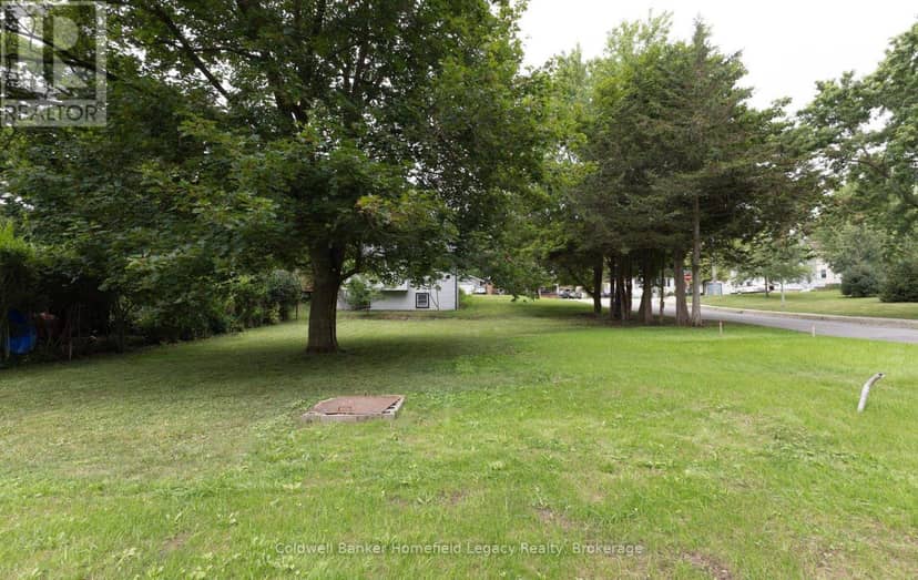 178 Thomas Street — photo 28 of 34