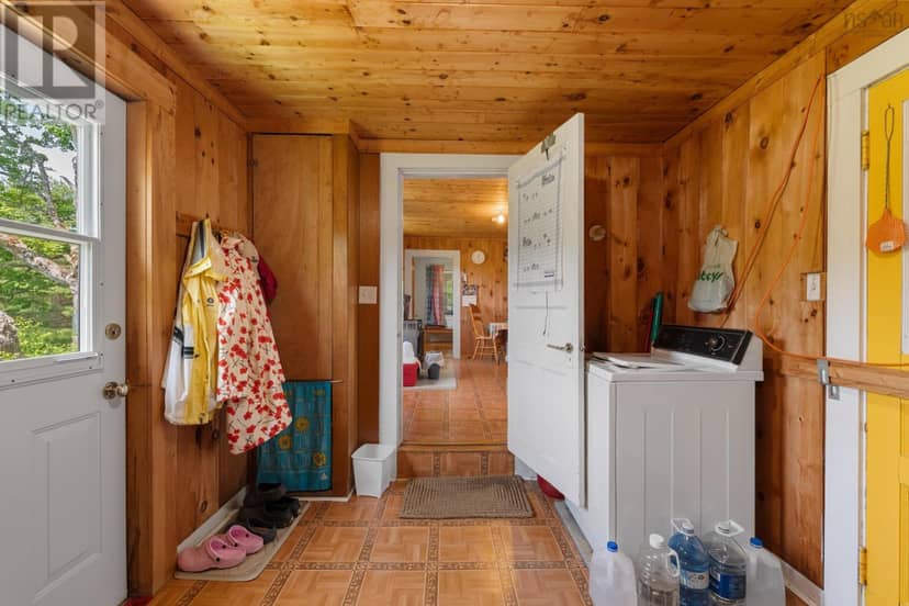 608 Grafton Road — photo 7 of 40