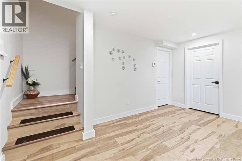 607 Royal Oaks Boulevard — photo 27 of 40