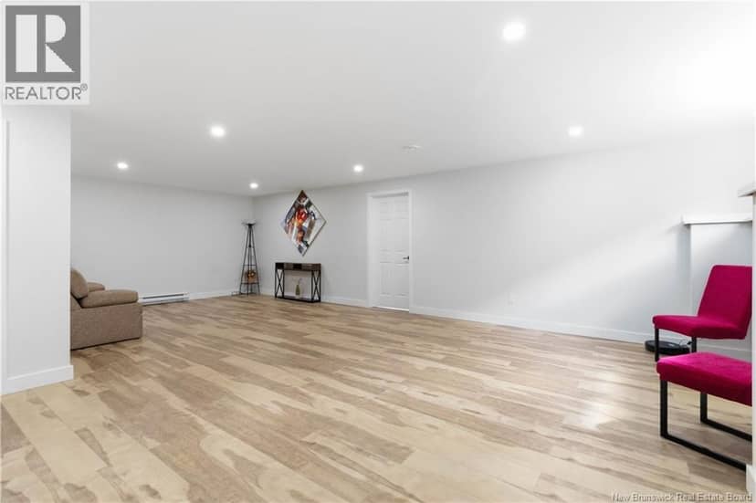 607 Royal Oaks Boulevard — photo 33 of 40