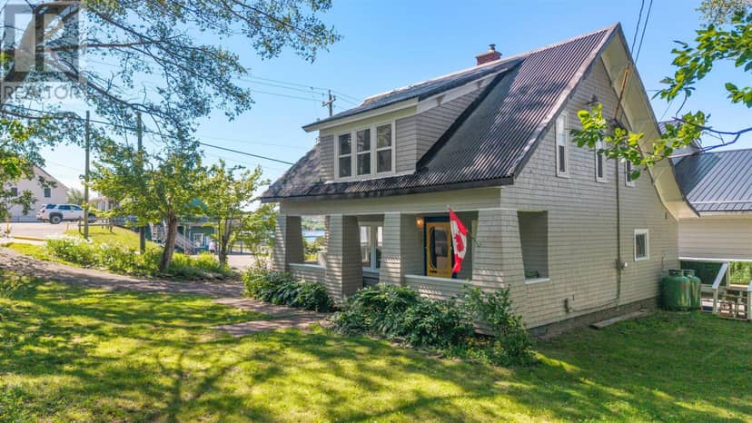 229 Granville Street, Port Hawkesbury, photo 2