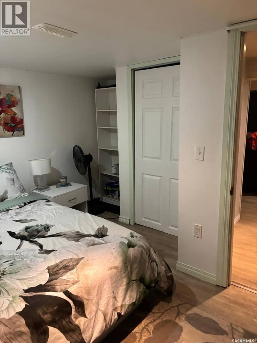 705 Prospect AVENUE — photo 9 of 12