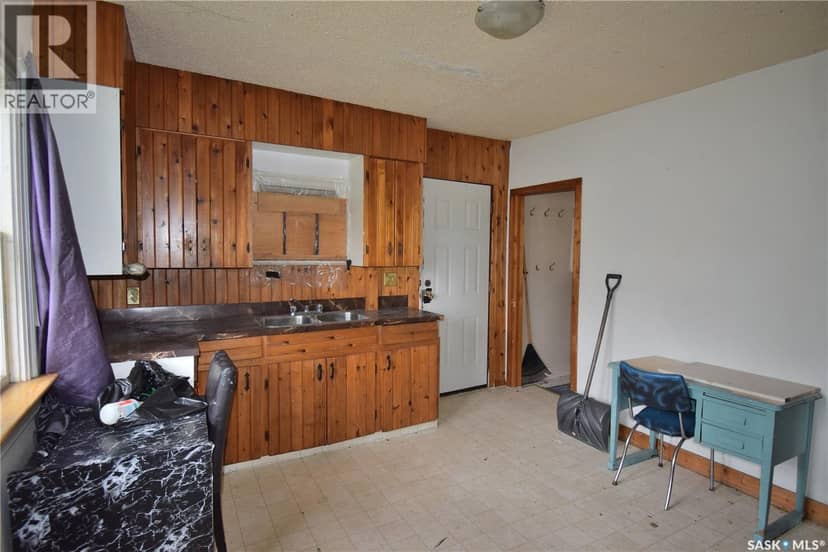 664 7th STREET E, Prince Albert, photo 4