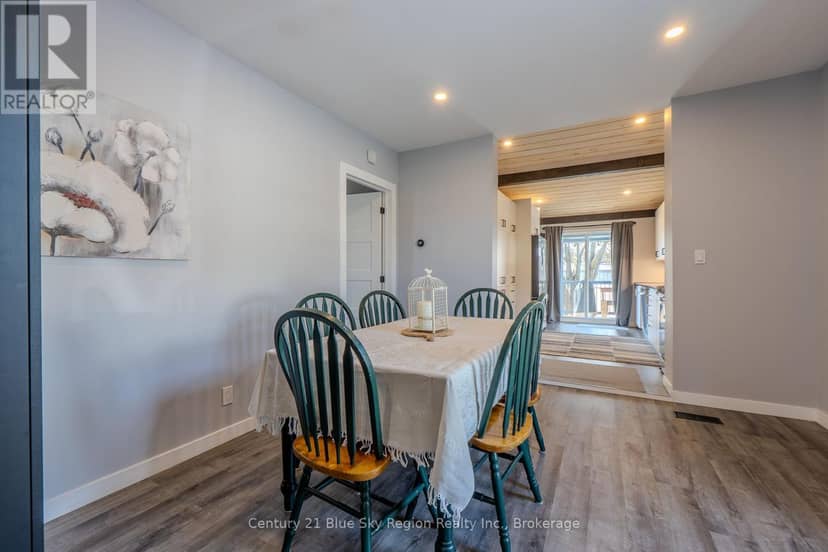 647 Douglas Street, North Bay, photo 6