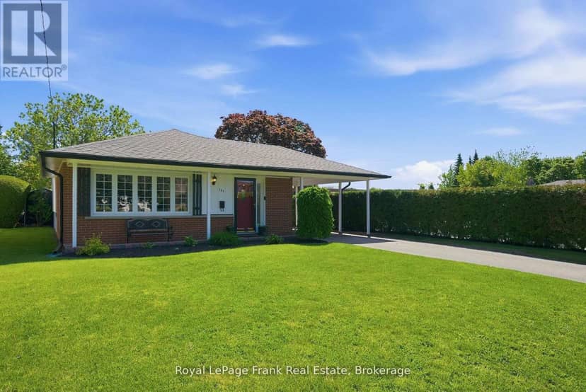 185 Athabasca Street — photo 2 of 28