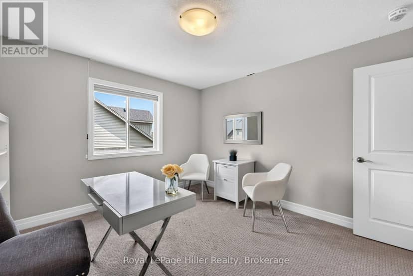 15 Robertson Drive — photo 28 of 40