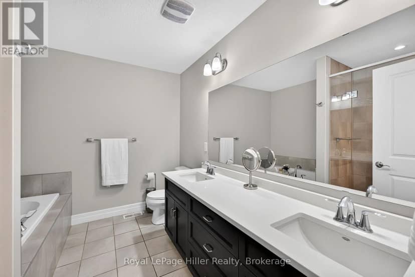 15 Robertson Drive — photo 32 of 40
