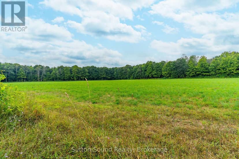 Pt Lt 35-36 Centre Diagonal Road — photo 1 of 11