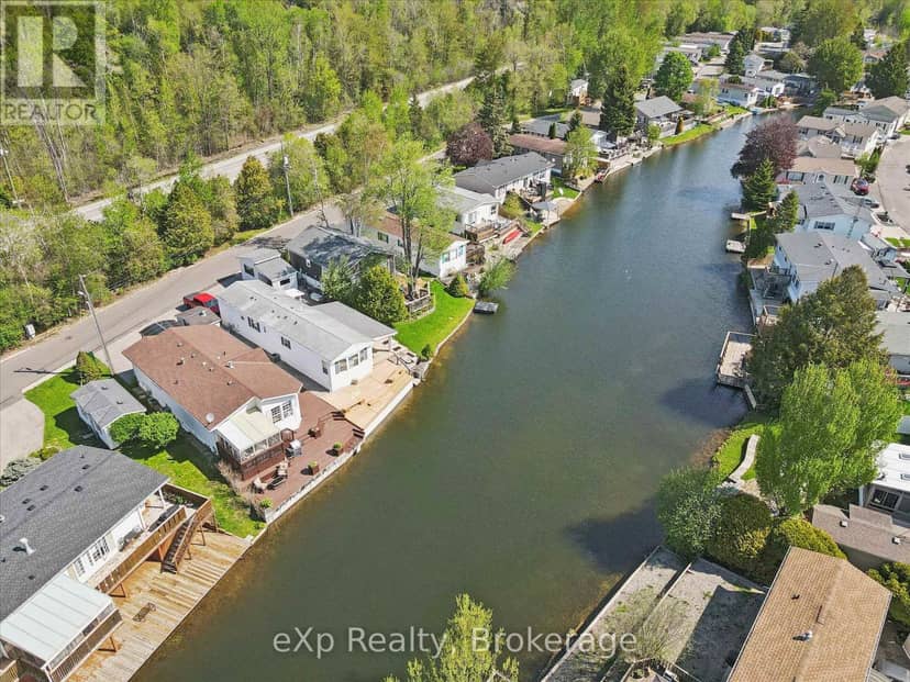 18 Jasper Heights Private, Puslinch, photo 3