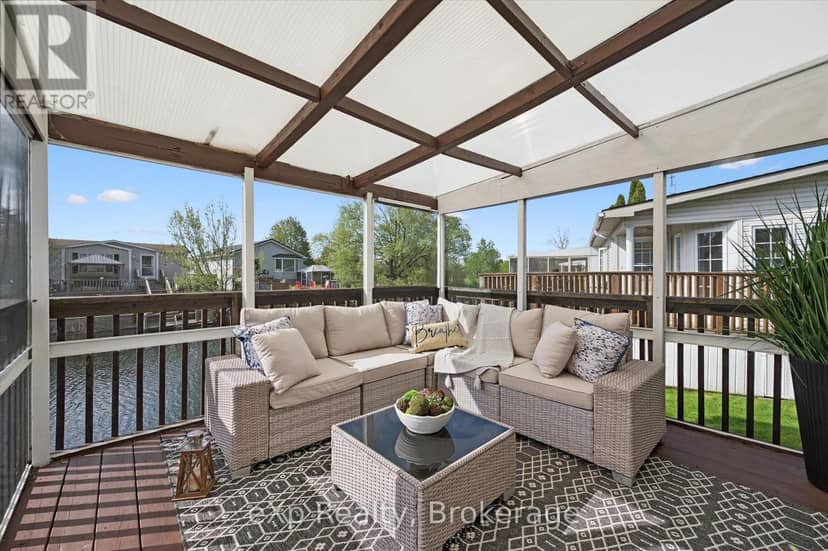18 Jasper Heights Private — photo 30 of 40