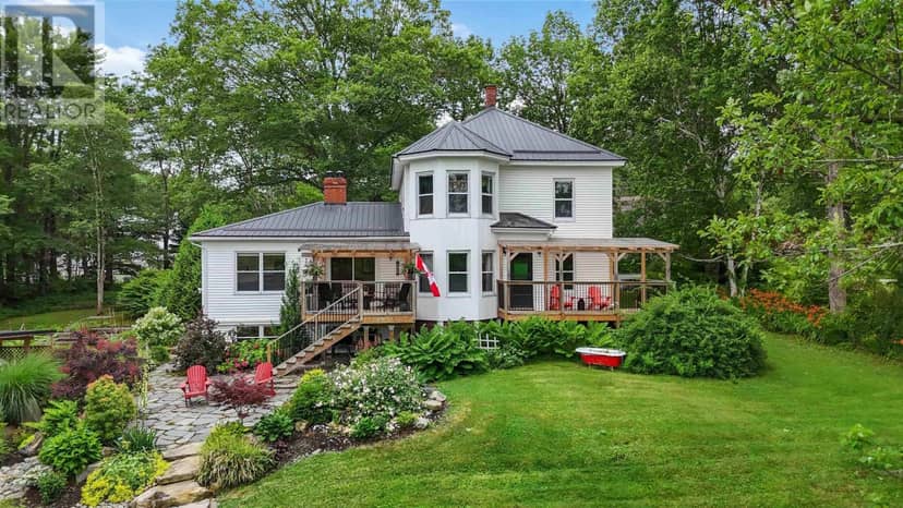 336 West Street, Milton