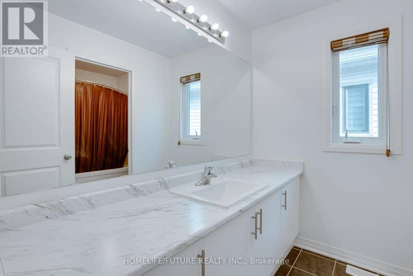 47 Clipper Lane — photo 22 of 32