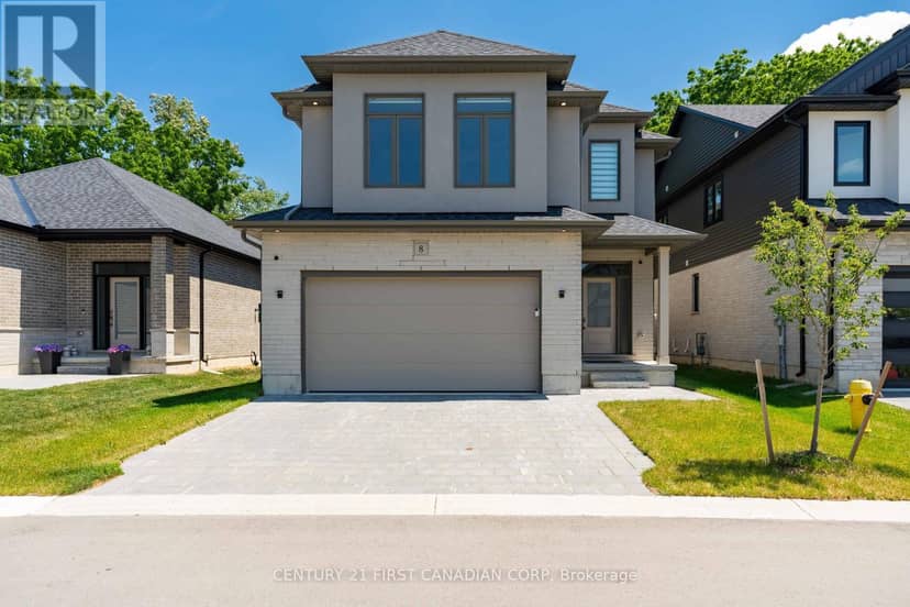8-7966 Fallon Drive, Lucan Biddulph
