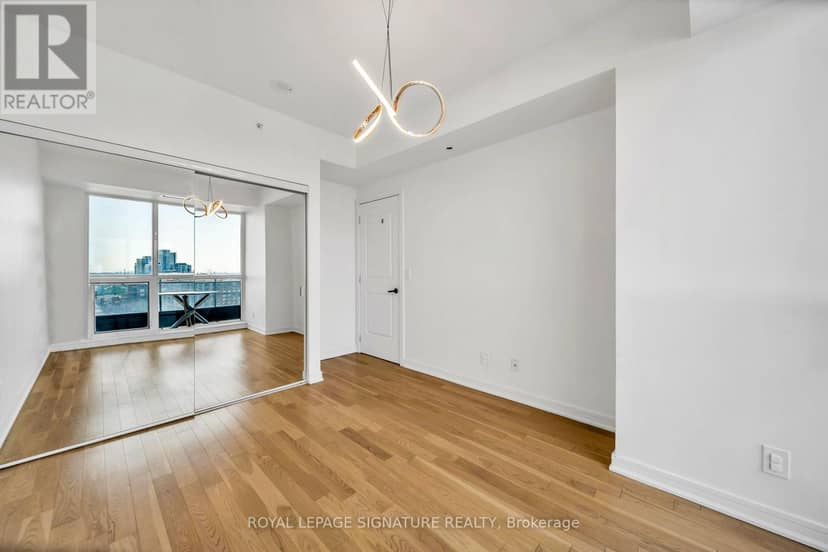 1506NE - 9205 Yonge Street — photo 19 of 40