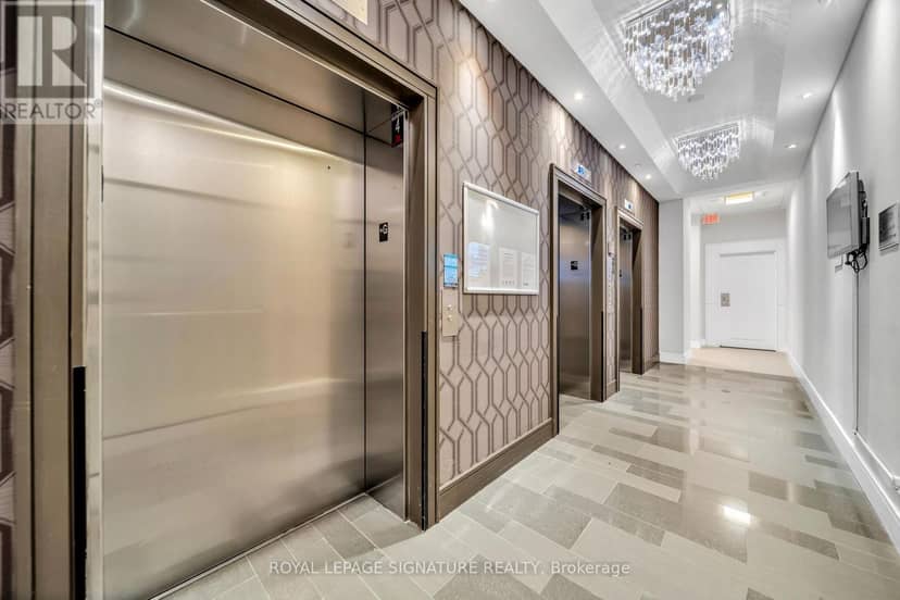 1506NE - 9205 Yonge Street — photo 26 of 40