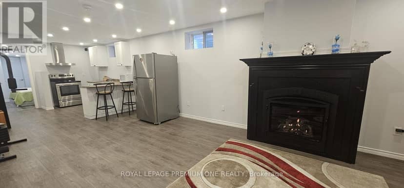 20 Warman Street — photo 37 of 40