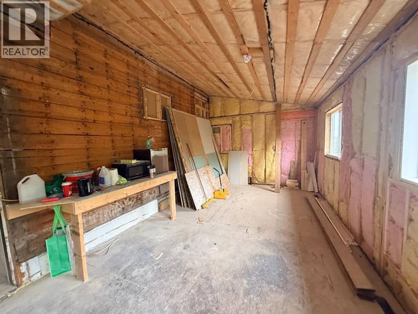PT-NE-35-48-26-W3 — photo 15 of 34
