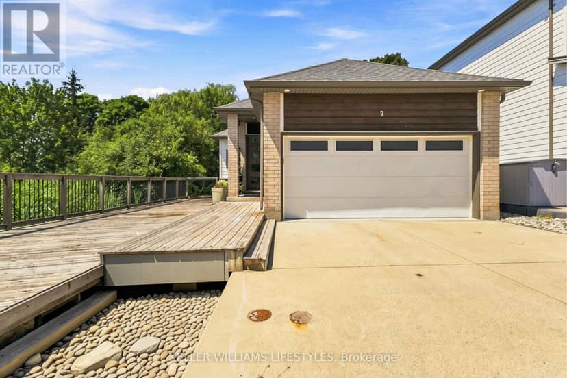 7 - 727 Apricot Drive, London South