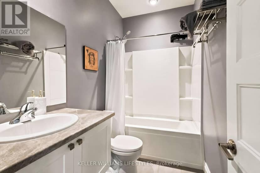 7 - 727 Apricot Drive — photo 21 of 35