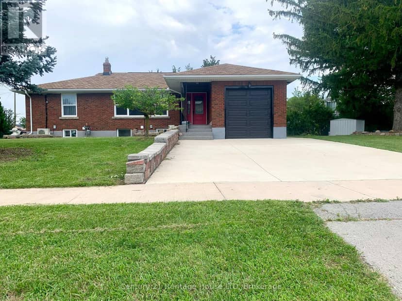 2 Foley Crescent — photo 1 of 29