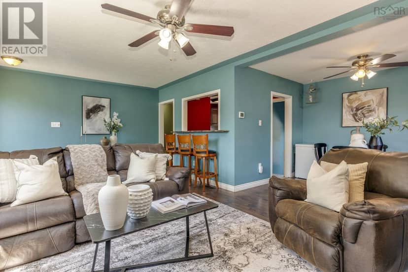 10 Westwood Drive — photo 6 of 40