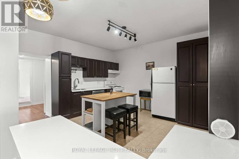 28 Sykes Street N — photo 10 of 40