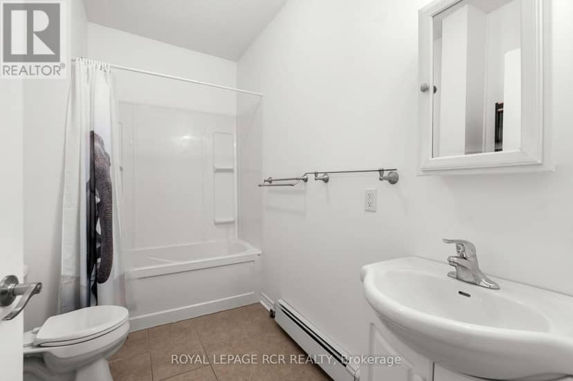 28 Sykes Street N — photo 24 of 40