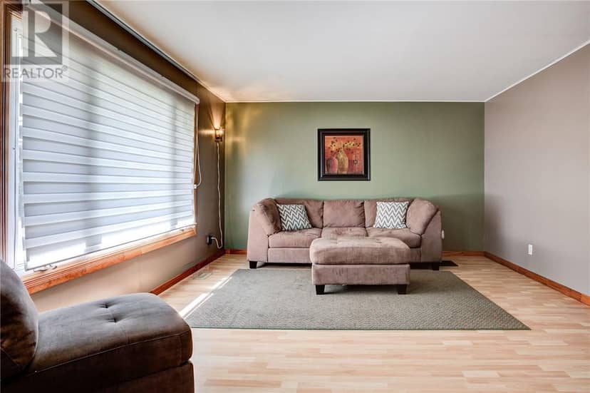 222 Riverside Drive — photo 19 of 34