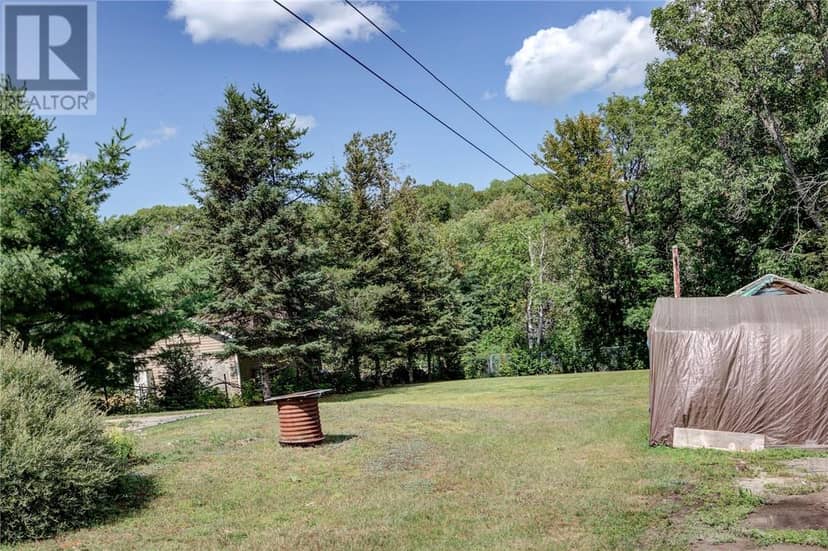 222 Riverside Drive — photo 4 of 34