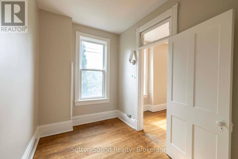 1100 4th Avenue E — photo 21 of 33