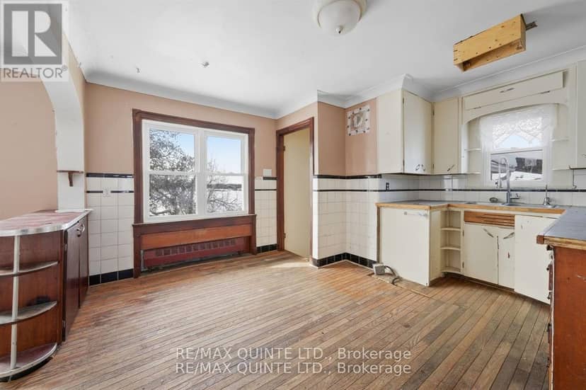 3810 Springbrook Road — photo 10 of 33