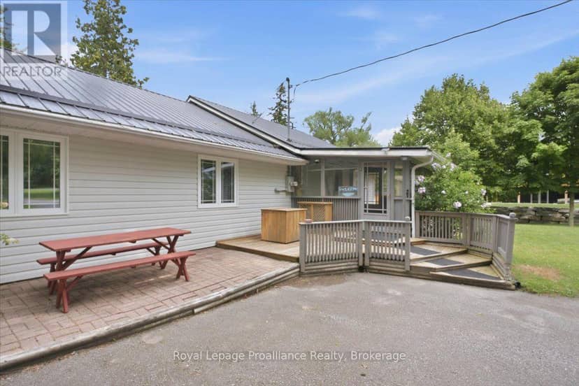 40 Riverview Drive — photo 3 of 40