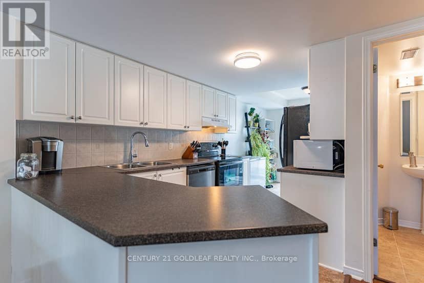 58 - 379 Aquaview Drive — photo 18 of 40