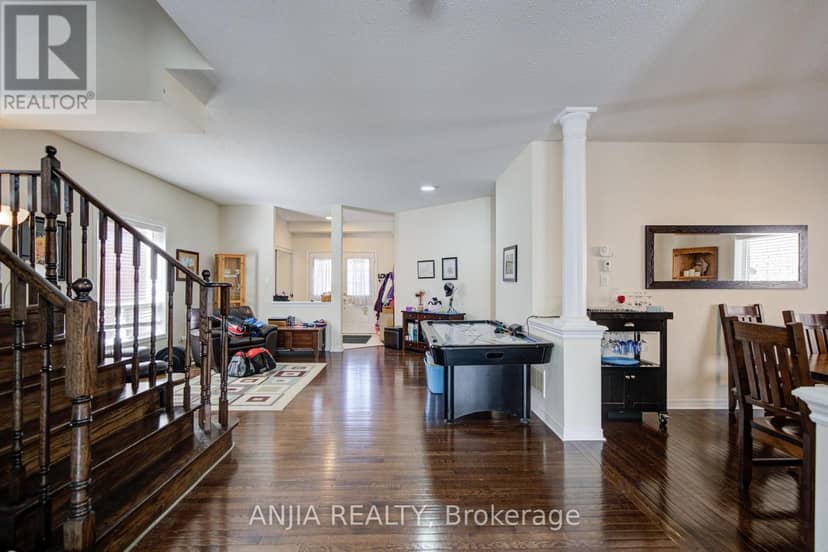 102 Westminster Circle — photo 8 of 20