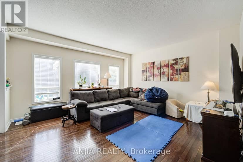 102 Westminster Circle — photo 9 of 20