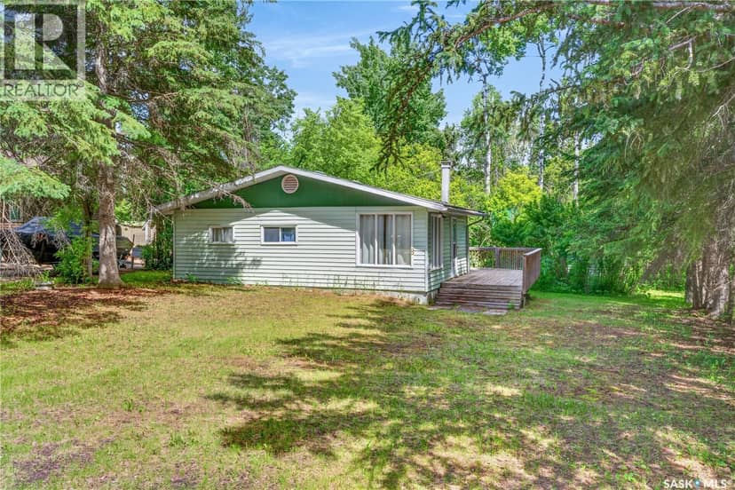 8 Mallard AVENUE — photo 1 of 29