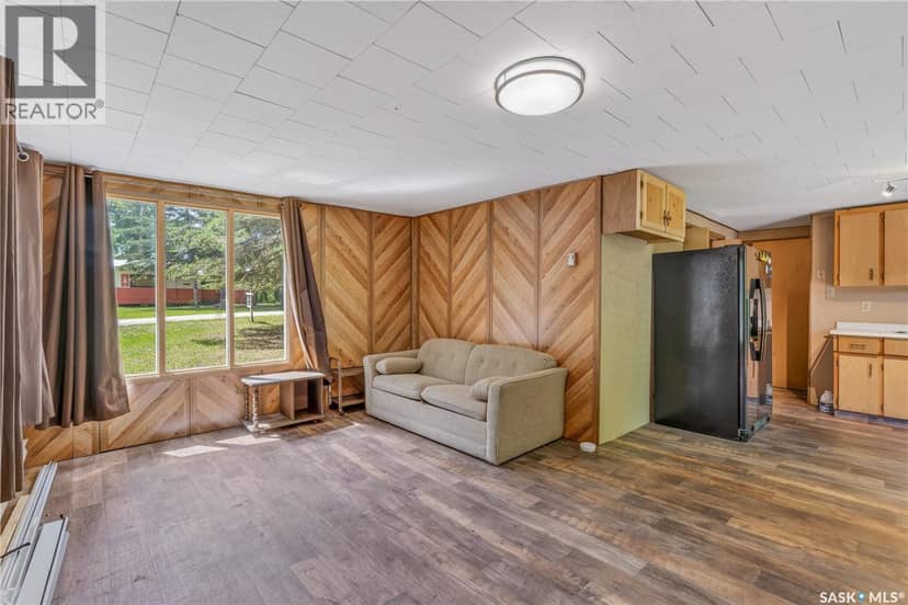 8 Mallard AVENUE — photo 11 of 29