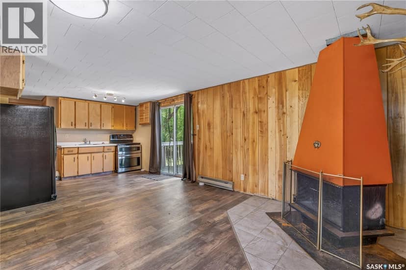 8 Mallard AVENUE — photo 13 of 29
