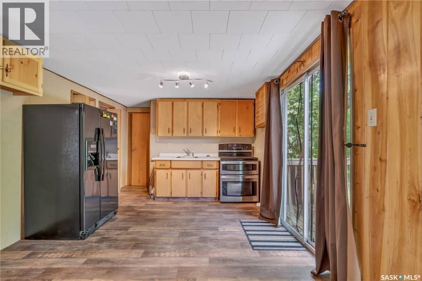 8 Mallard AVENUE — photo 14 of 29