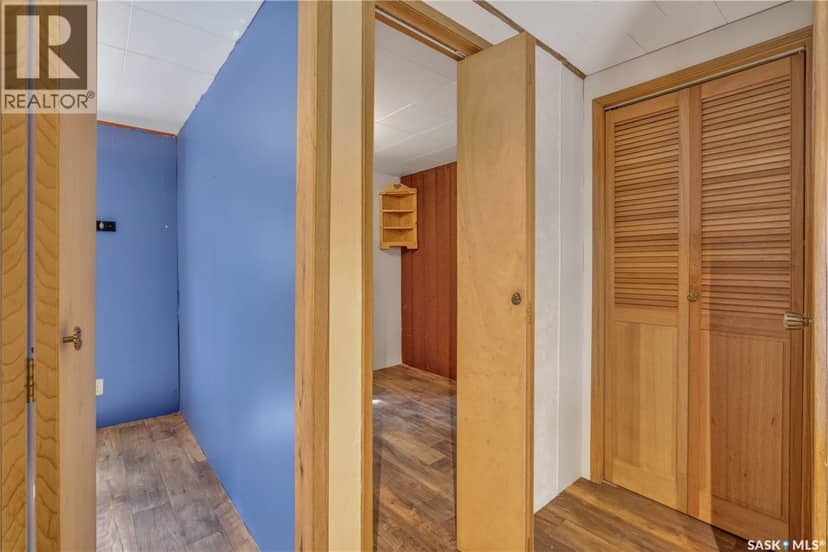 8 Mallard AVENUE — photo 16 of 29