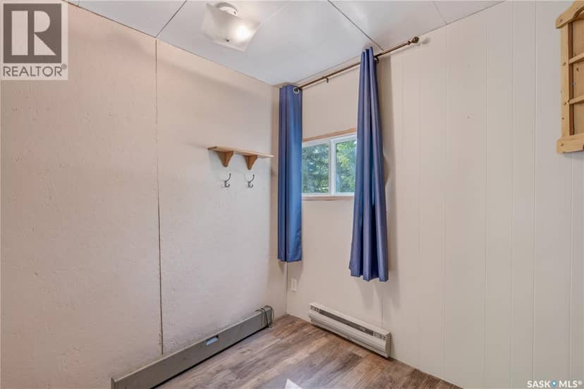 8 Mallard AVENUE — photo 19 of 29