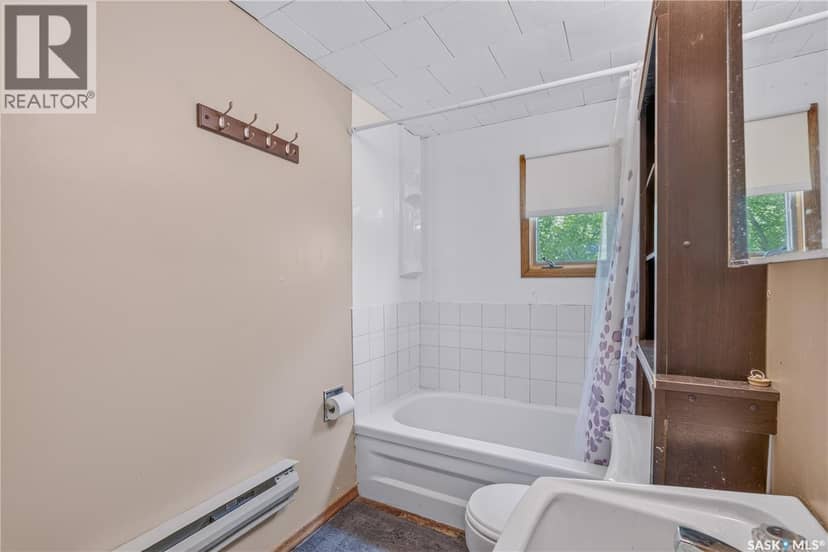 8 Mallard AVENUE — photo 21 of 29