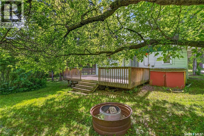8 Mallard AVENUE — photo 7 of 29