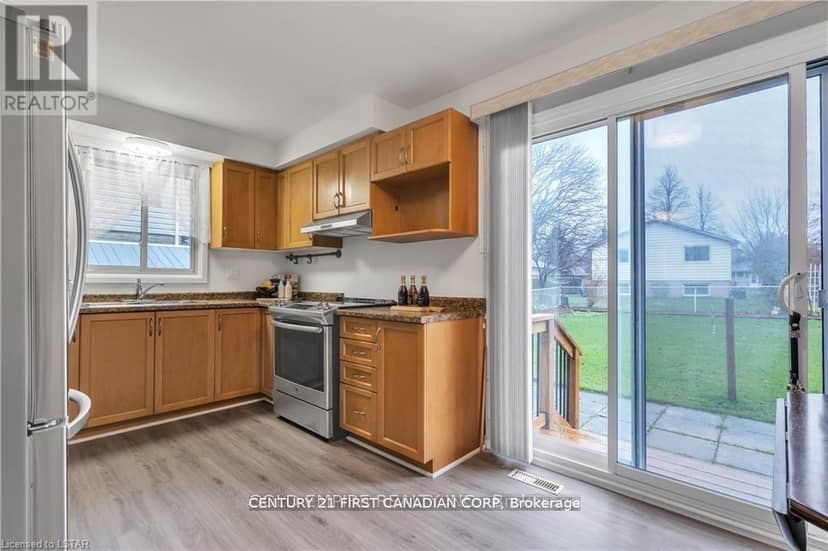 53 Archer Crescent — photo 6 of 38
