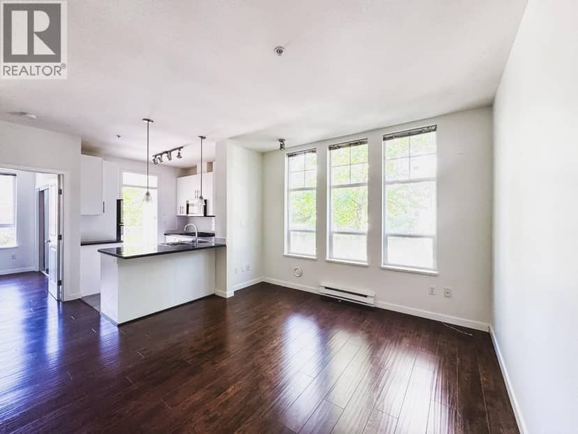 210 3651 Foster Avenue, Vancouver, photo 3