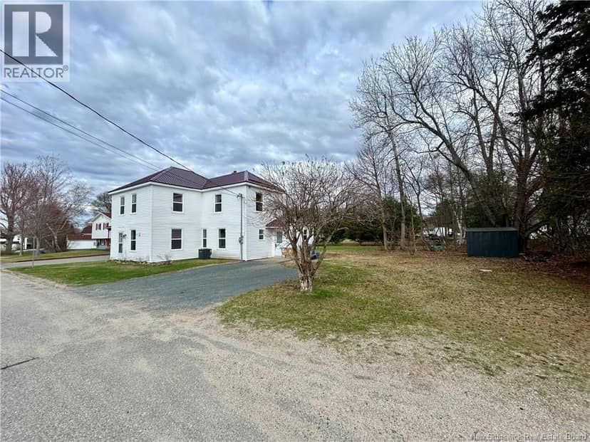 16 Highfield Street — photo 1 of 13