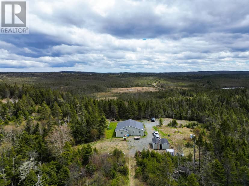 9 Fox Marsh Road, Ocean Pond, photo 4